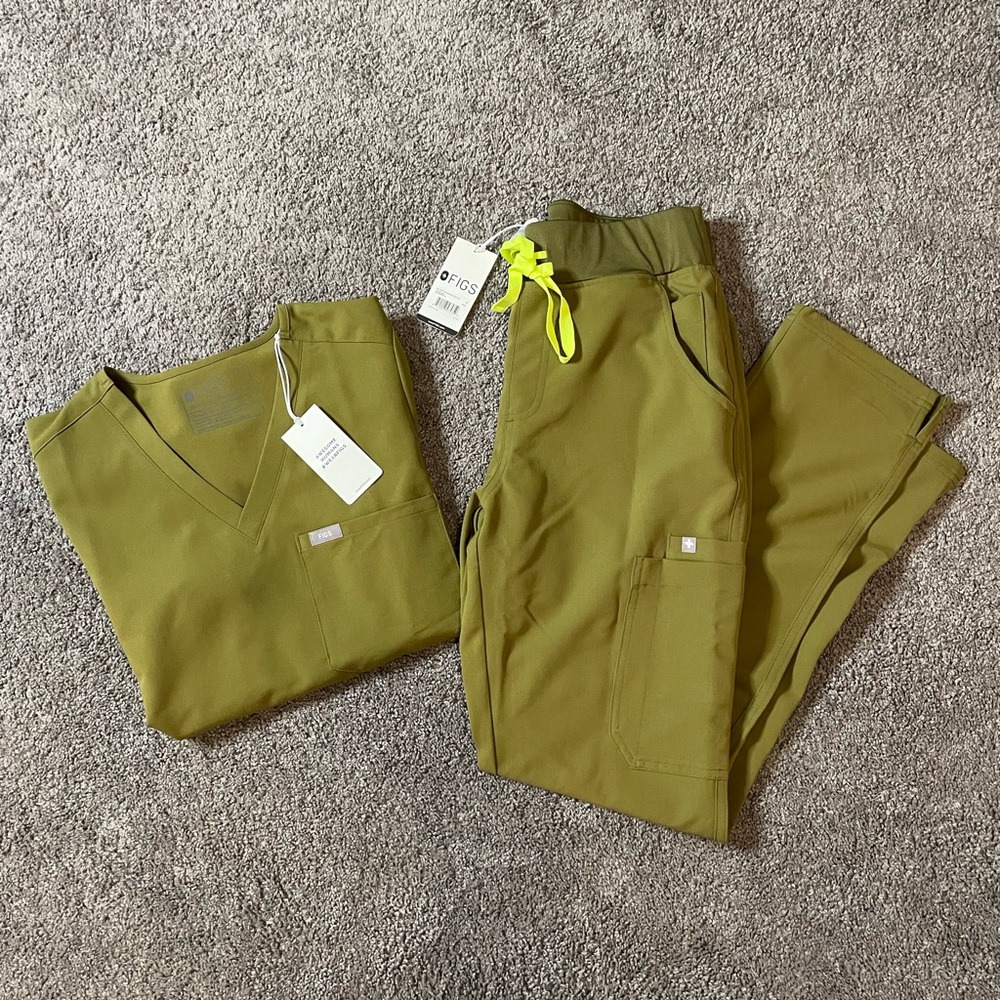 Figs Scrubs